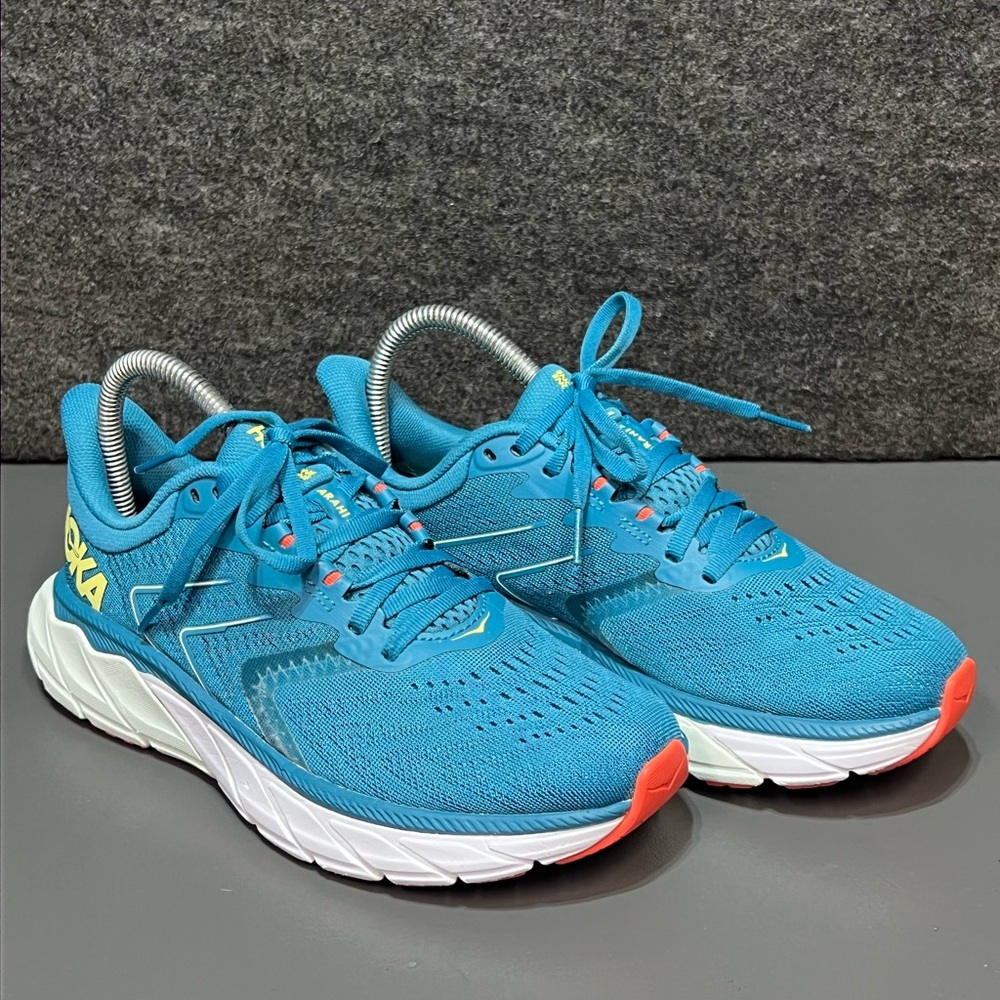 HOKA Women's Arahi 5 Size 6.5 - Picture 10 of 14